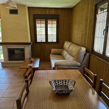 Casa Miravalles Fornela * Guimara
