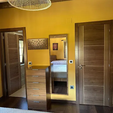 Casa Miravalles Fornela Guimara