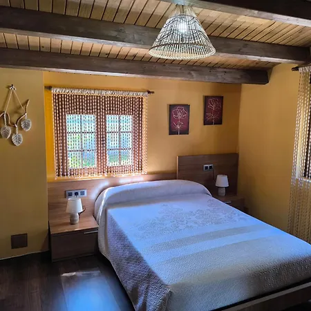Casa Miravalles Fornela * Guimara