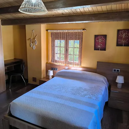Casa Miravalles Fornela Guimara
